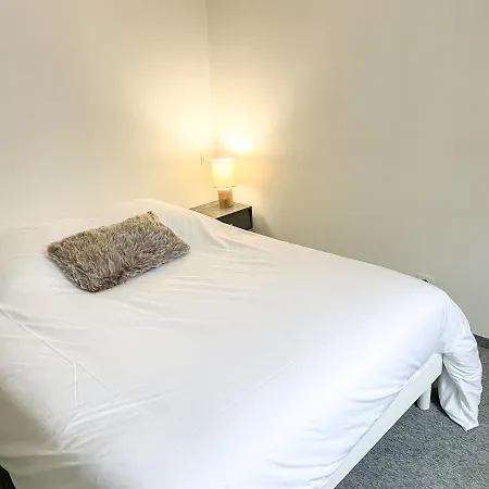 Bel Contemporain Apartment *